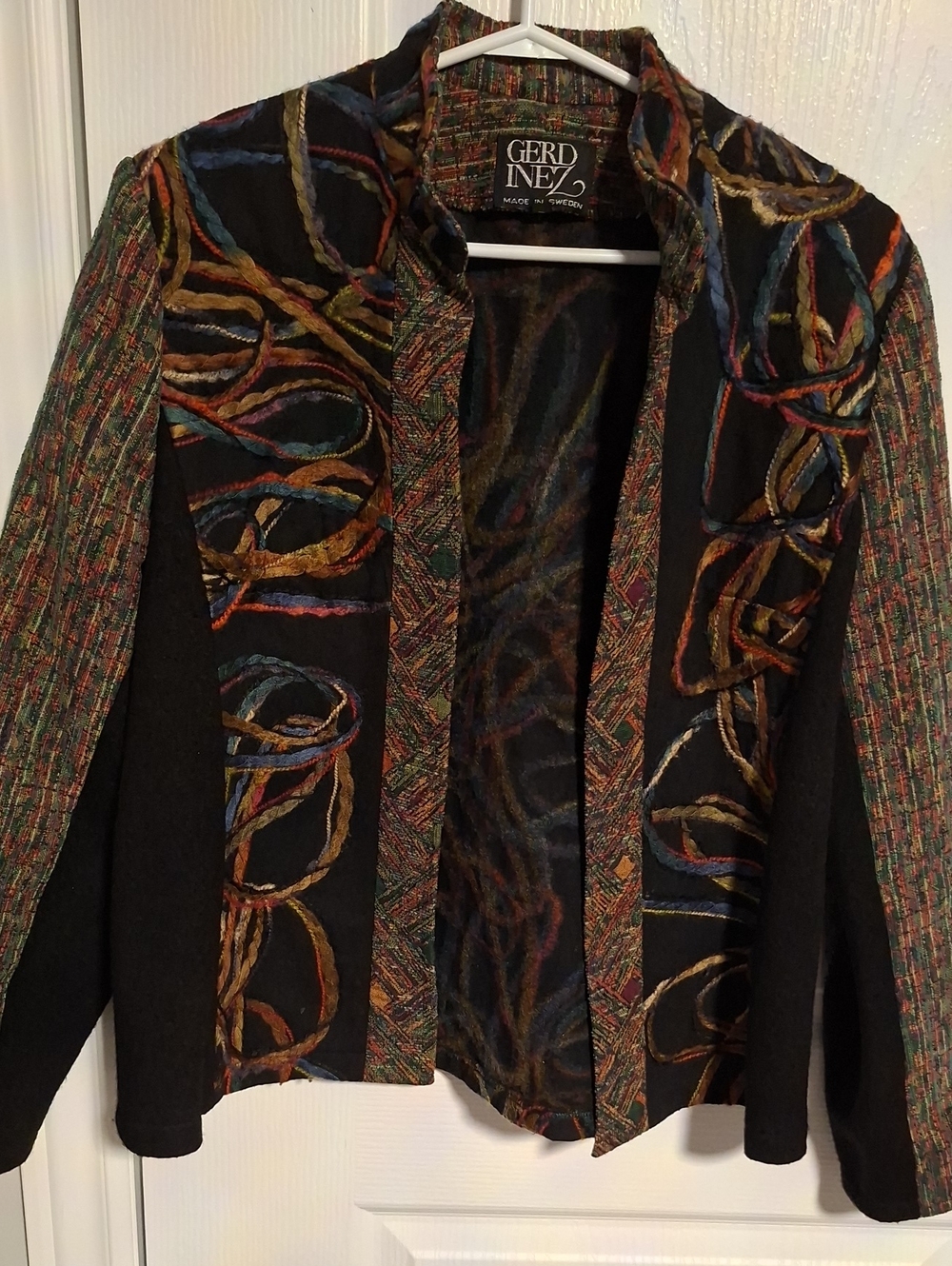 Artizan Black Multicolor Embroidered Open-Front Blazer